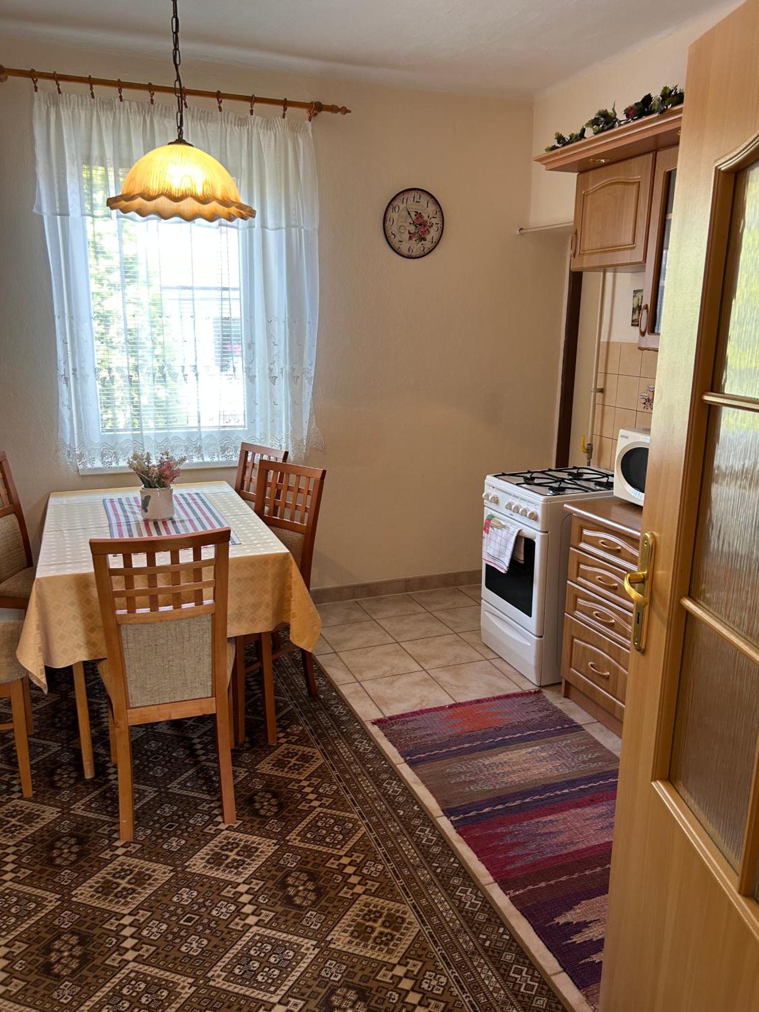 Privat Lenka Hotell Prosiek Exteriör bild