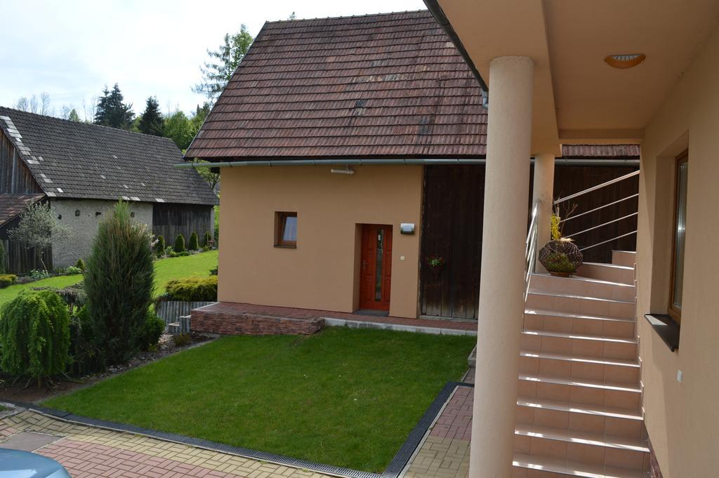 Privat Lenka Hotell Prosiek Exteriör bild